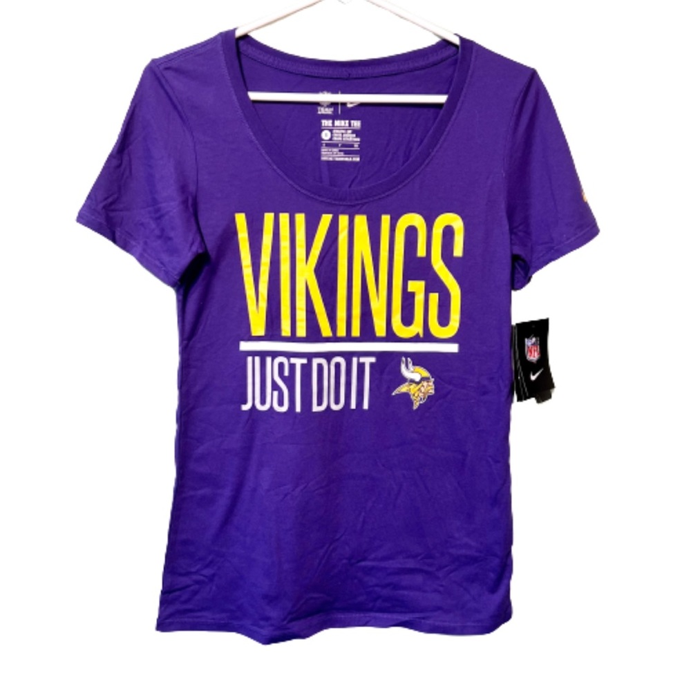 MN Vikings Tshirt, New With Tags, Size Small